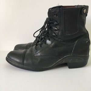 Ariat paddock riding boots size 7